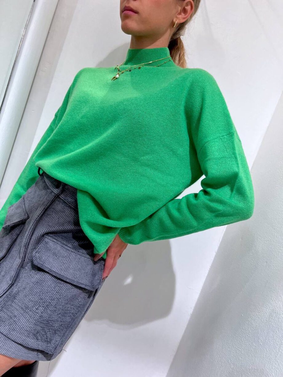 Shop Online Maglioncino verde collo alto in cashmere Vicolo