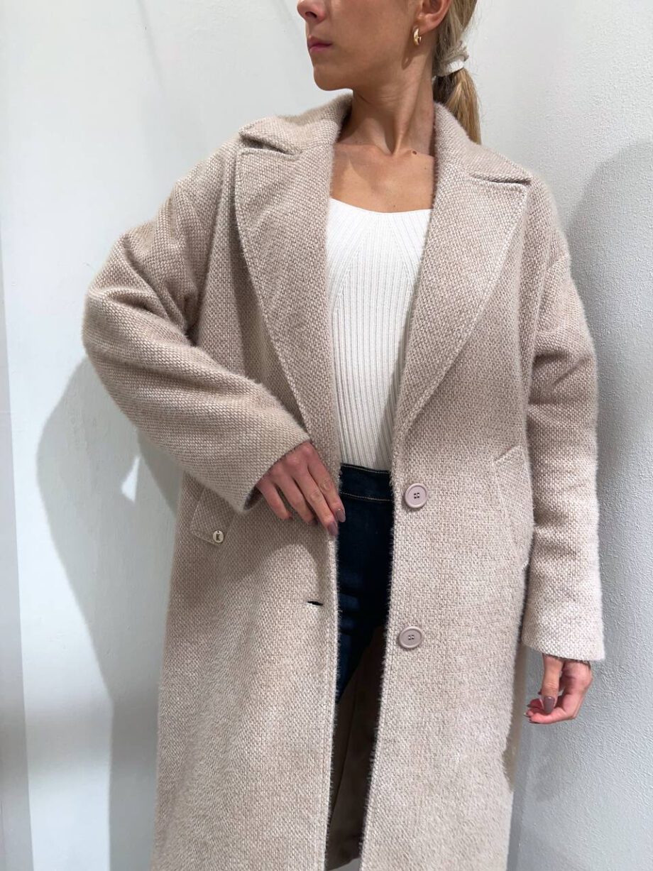 Shop Online Cappotto lungo ampio beige Kontatto