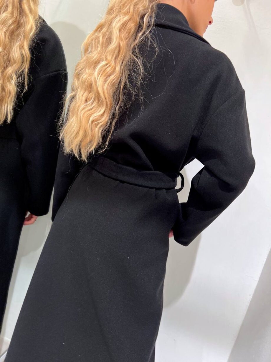 Shop Online Cappotto nero con fusciacca Have One