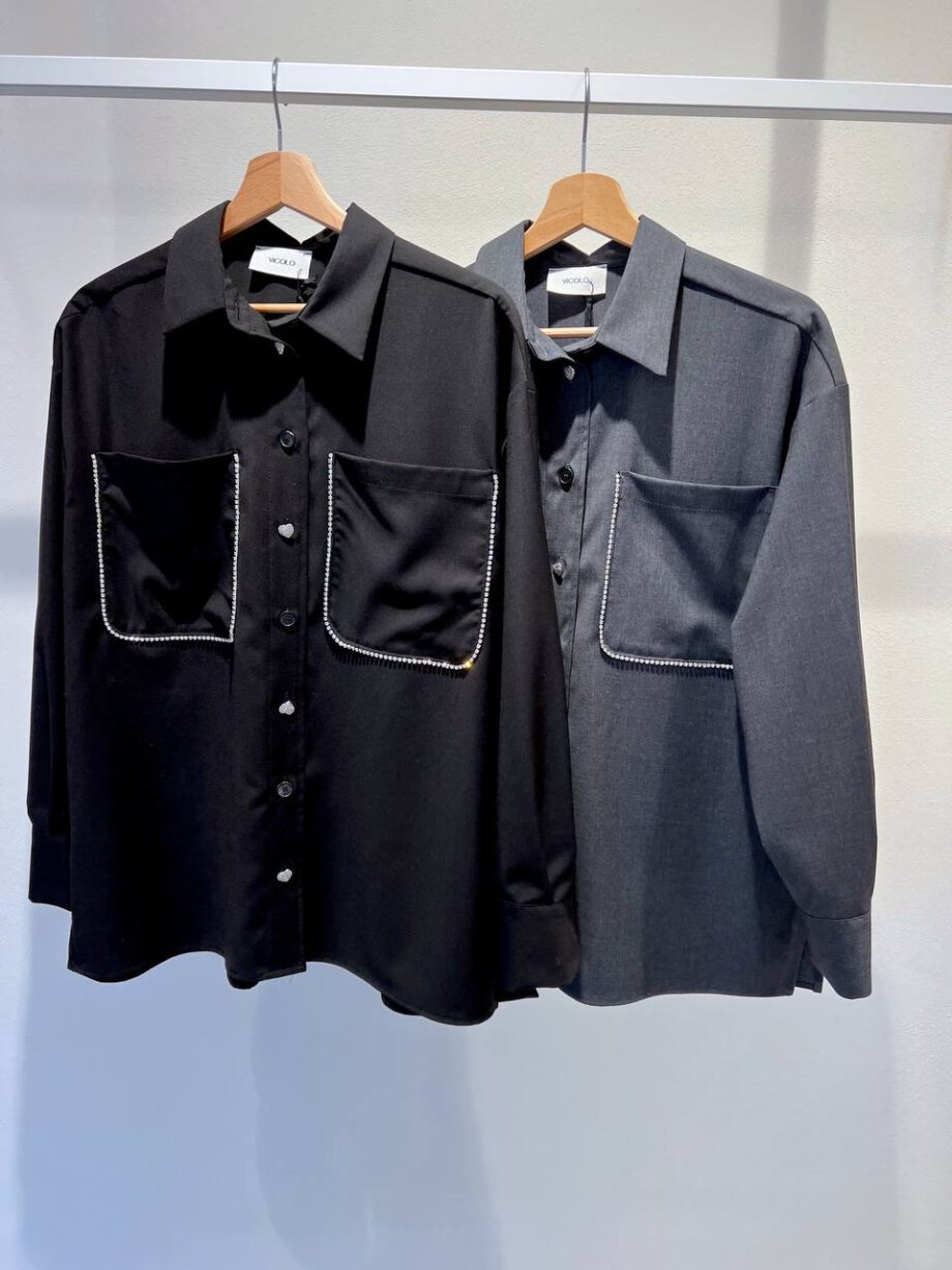 Shop Online Camicia nera con dettagli strass Vicolo