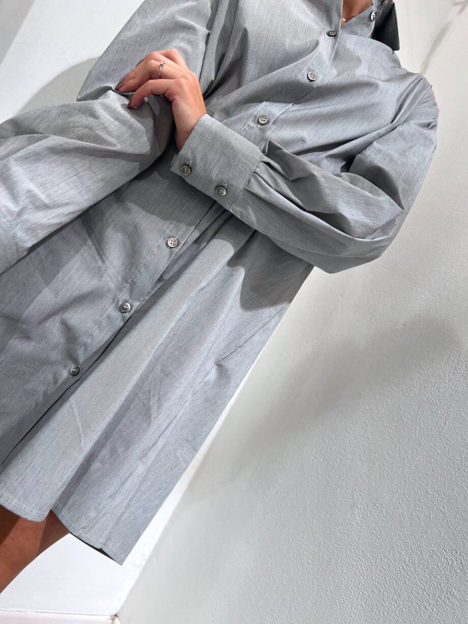 Shop Online Camicia oversize grigia in cotone Vicolo