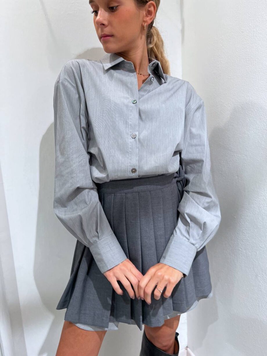 Shop Online Camicia oversize grigia in cotone Vicolo