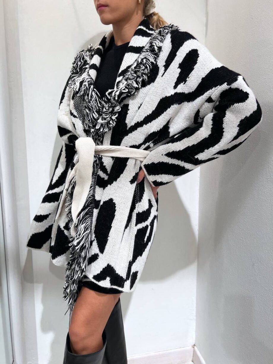 Shop Online Cardigan jacquard zebrato nero e bianco The Lulù