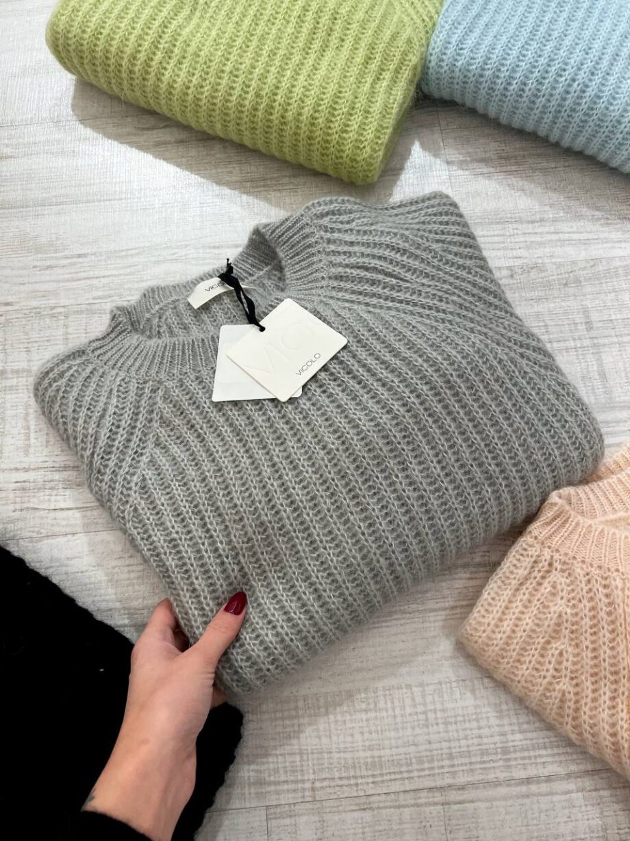 Shop Online Maglione girocollo in mohair grigio Vicolo