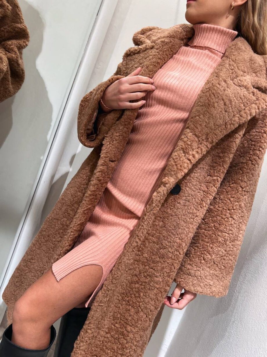 Shop Online Cappotto teddy lungo beige rosato Vicolo