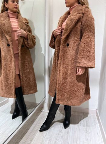 Shop Online Cappotto teddy lungo beige rosato Vicolo