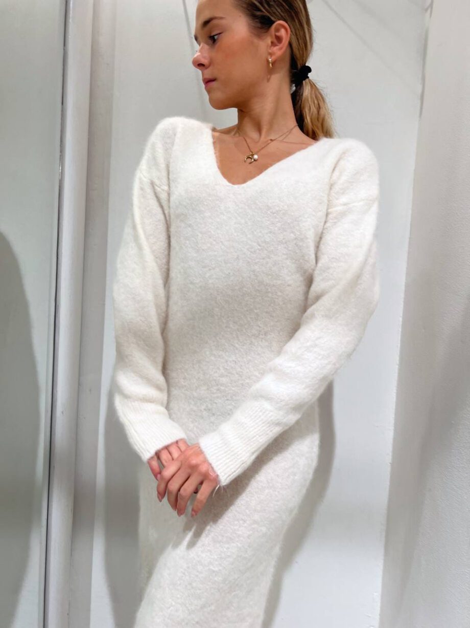 Shop Online Vestito lungo in maglia con spacco panna Vicolo