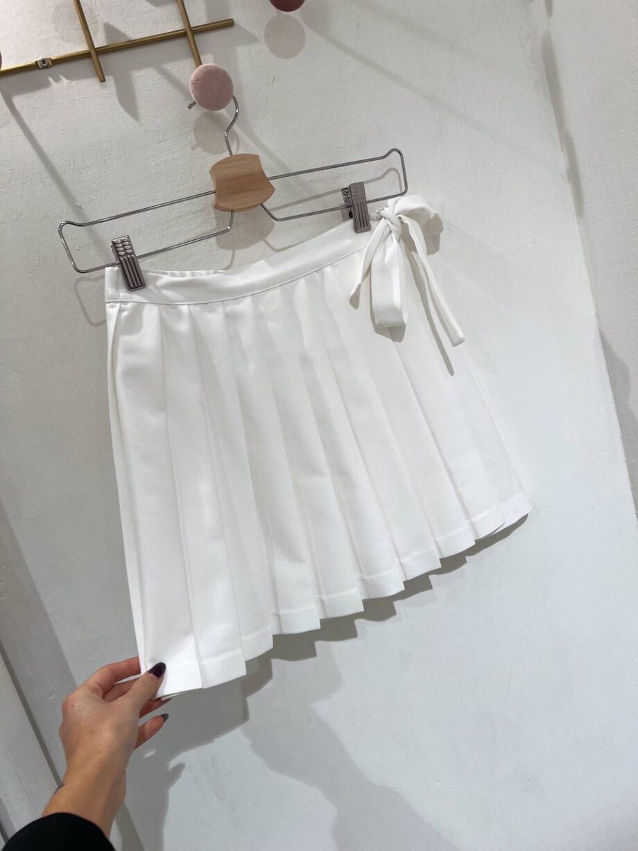 Shop Online Minigonna bianca plissé con fiocco Vicolo