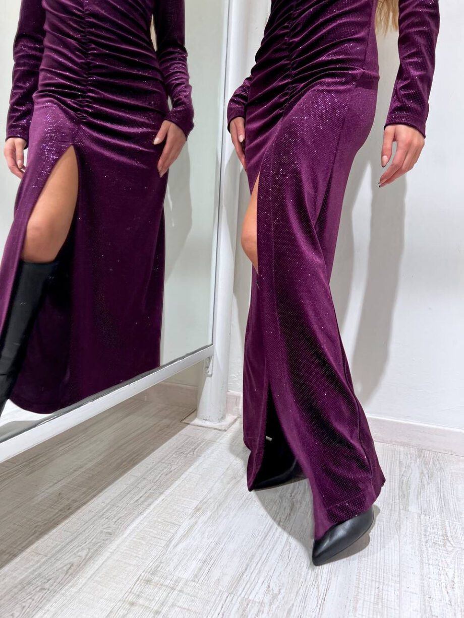 Shop Online Vestito lungo viola con glitter in ciniglia Vicolo