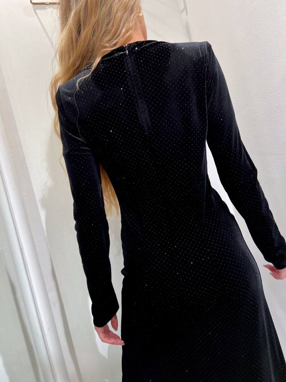 Shop Online Vestito lungo nero con glitter in ciniglia Vicolo