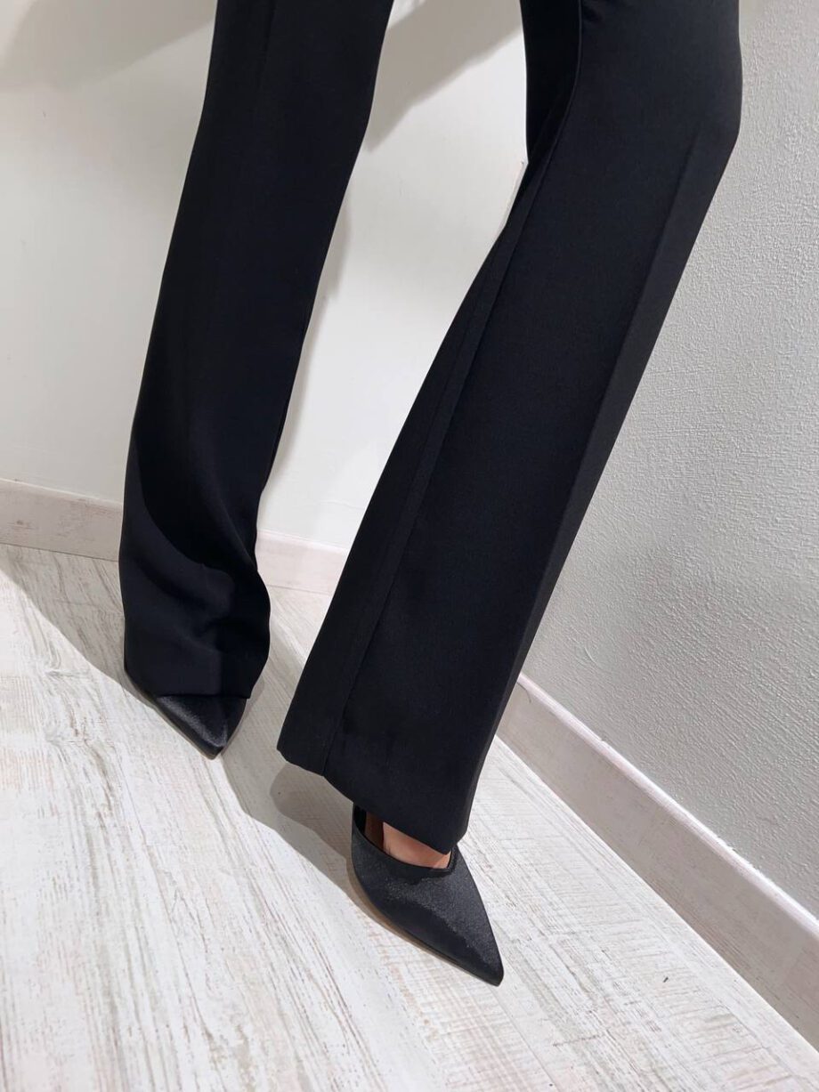 Shop Online Pantalone nero a zampetta dettaglio raso Vicolo