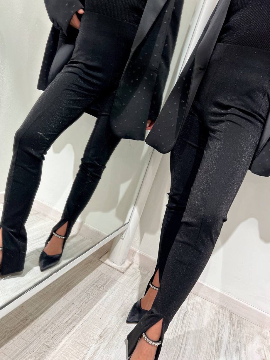 Shop Online Pantalone leggings nero a zampetta con lurex Vicolo