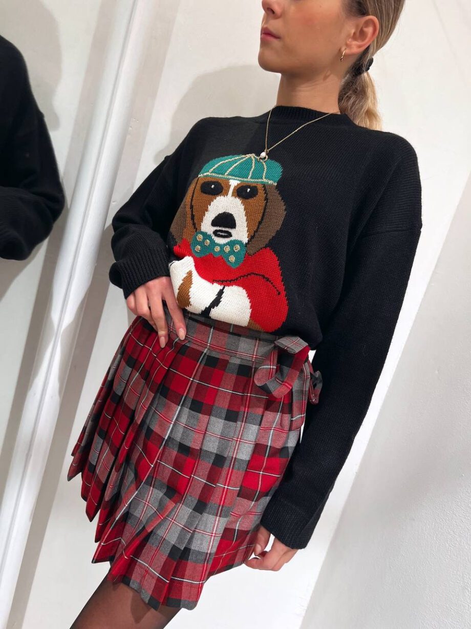 Shop Online Maglione girocollo nero con stampa cagnolino Vicolo