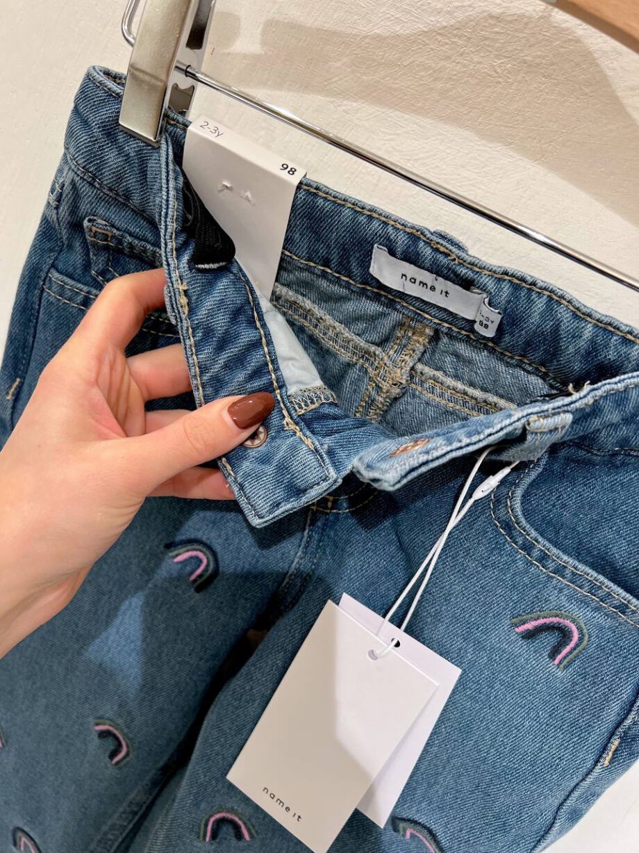 Shop Online Jeans chiari con ricami arcobaleni Name It
