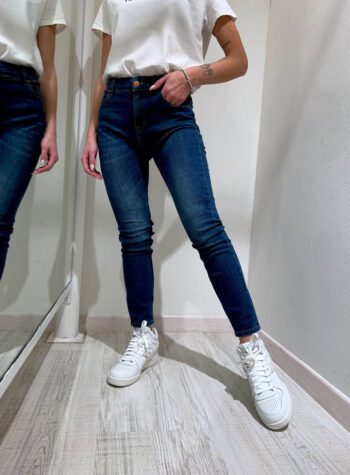 Shop Online Jeans scuro skinny Margot Vicolo