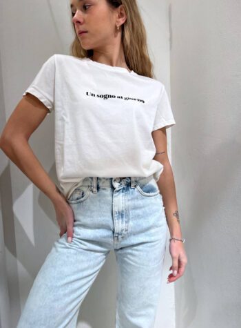 Shop Online T-shirt girocollo bianca con scritta Vicolo