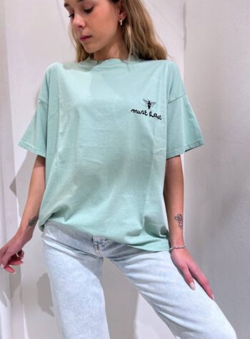 Shop Online T-shirt oversize menta con scritta ricamo Vicolo