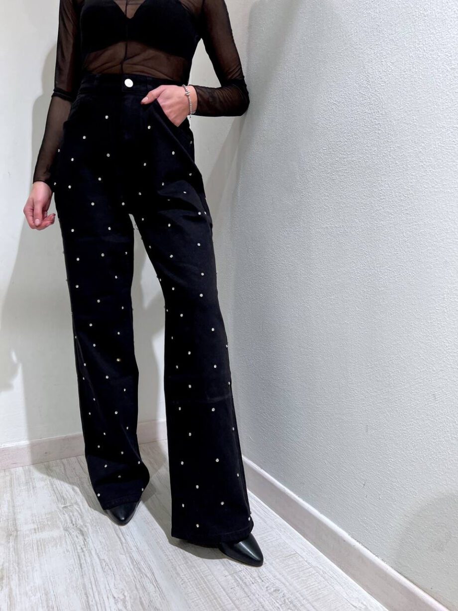 Shop Online Jeans palazzo nero con strass The Lulù
