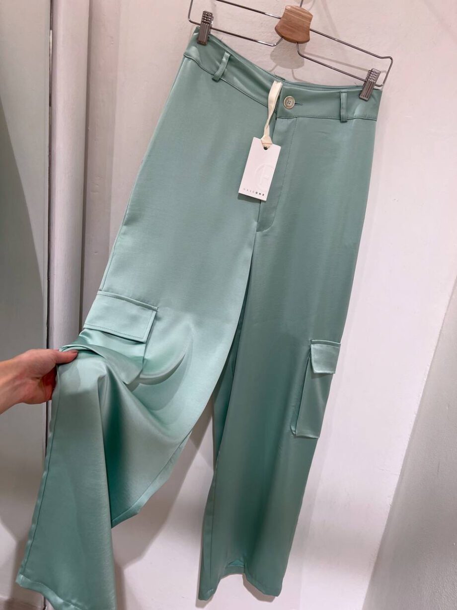 Shop Online Pantalone palazzo in raso acquamarina HaveOne