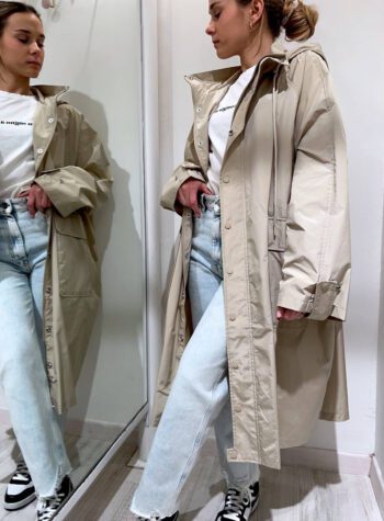 Shop Online Trench lungo over beige impermeabile Vicolo