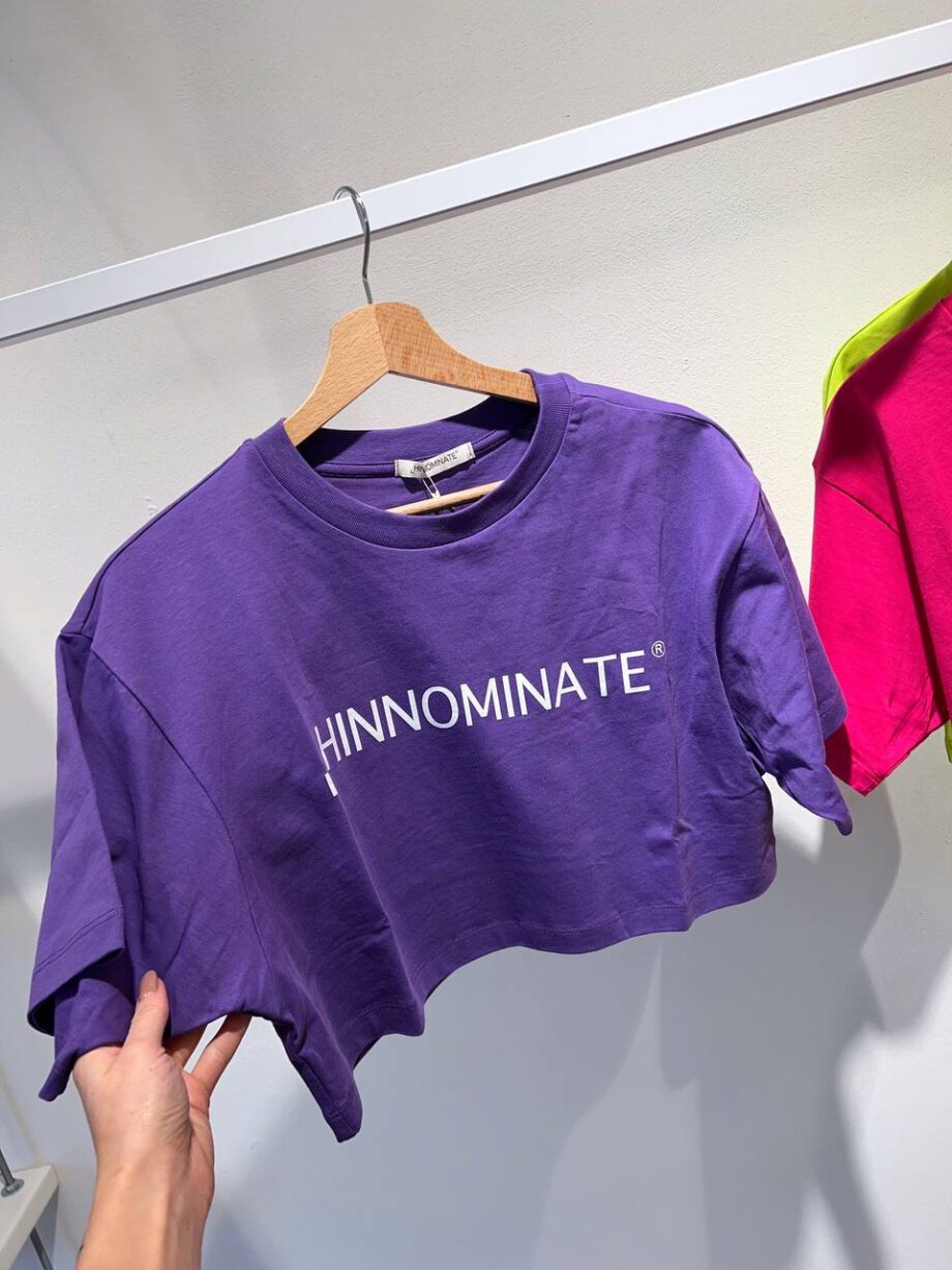 Shop Online T-shirt crop ampia viola Hinnominate