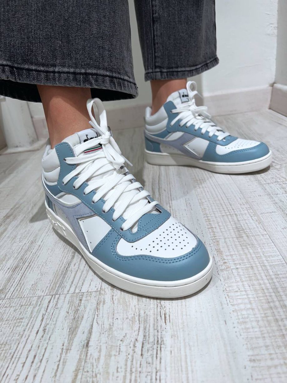 Shop Online Sneakers magic basket demi bianche e azzurre Diadora