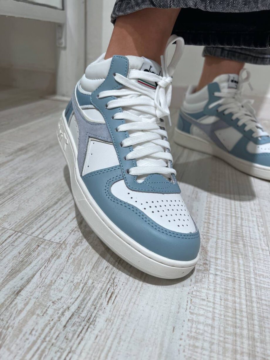 Shop Online Sneakers magic basket demi bianche e azzurre Diadora