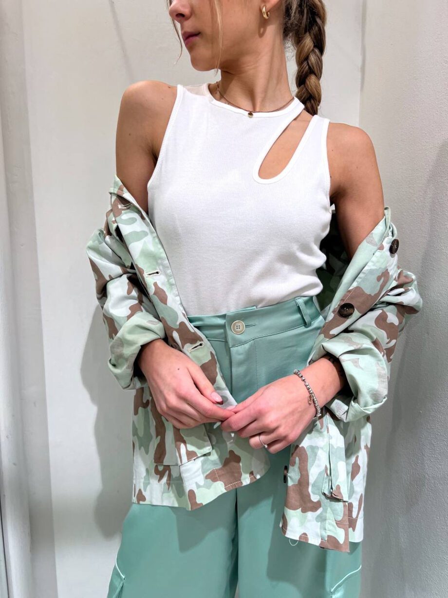 Shop Online Canotta cut out bianca a costine Have One