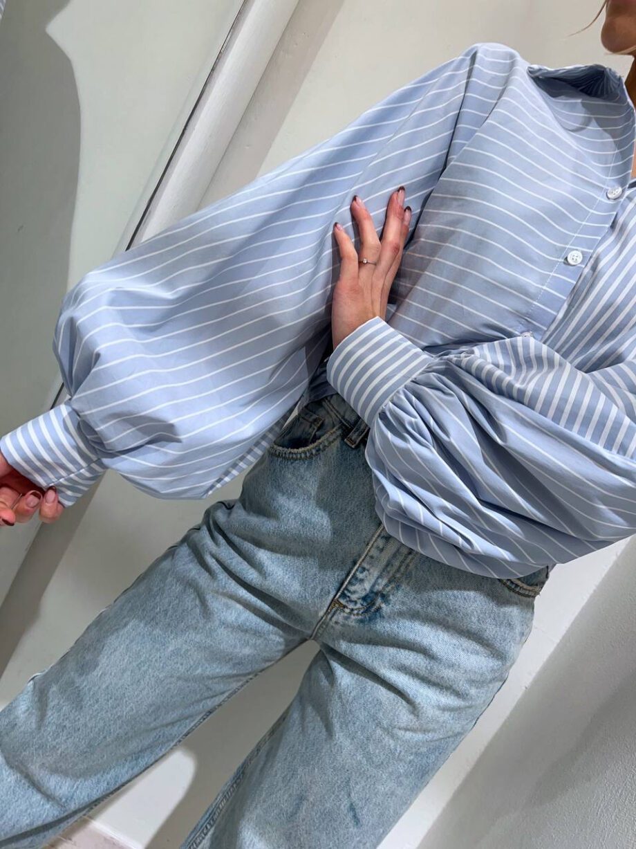 Shop Online Camicia righe azzurra maniche palloncino Have One