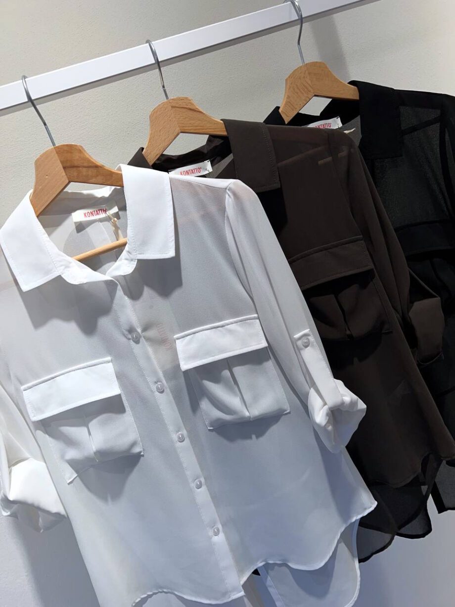 Shop Online Camicia semitrasparente con tasche bianca Kontatto