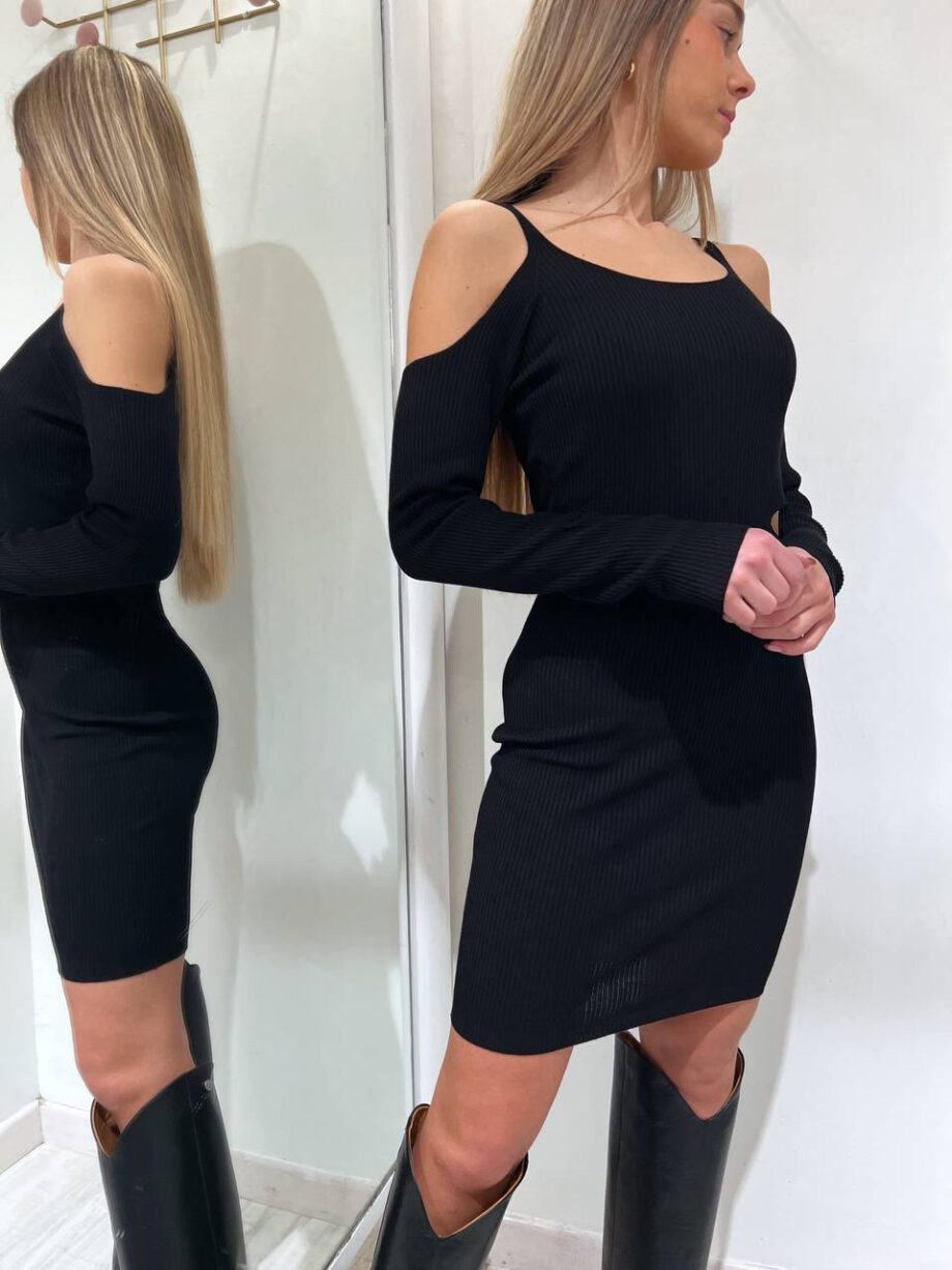 Shop Online Vestito corto in maglia cut out nero Kontatto
