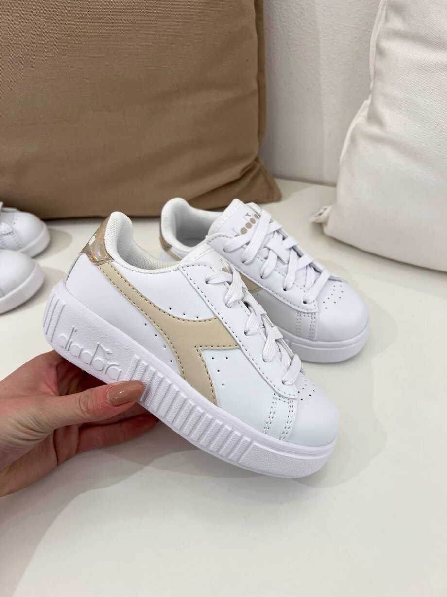 Shop Online Sneakers game step bianche e beige Diadora