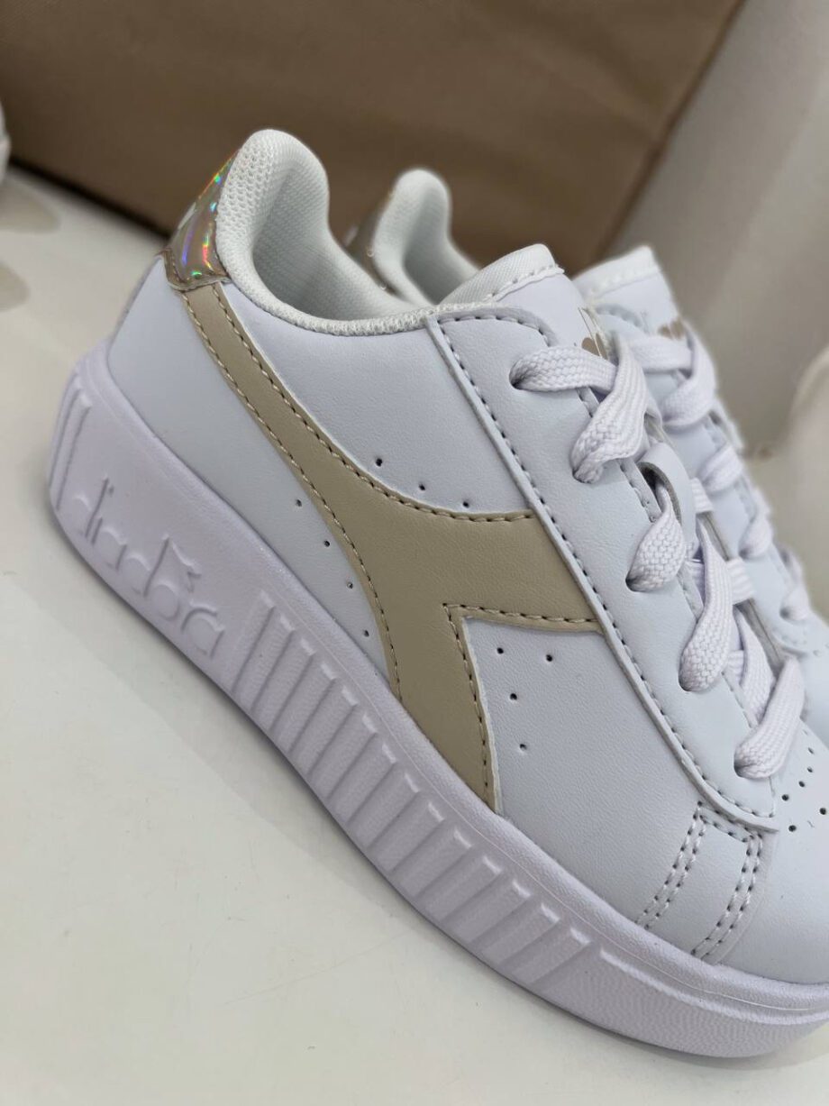 Shop Online Sneakers game step bianche e beige Diadora