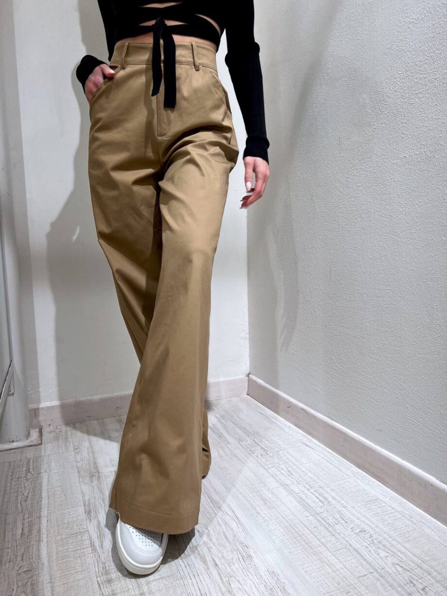 Shop Online Pantalone palazzo ampio beige The Lulù