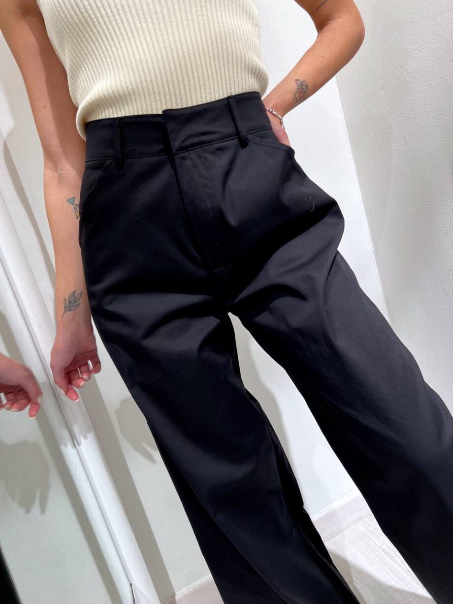 Shop Online Pantalone palazzo ampio nero The Lulù