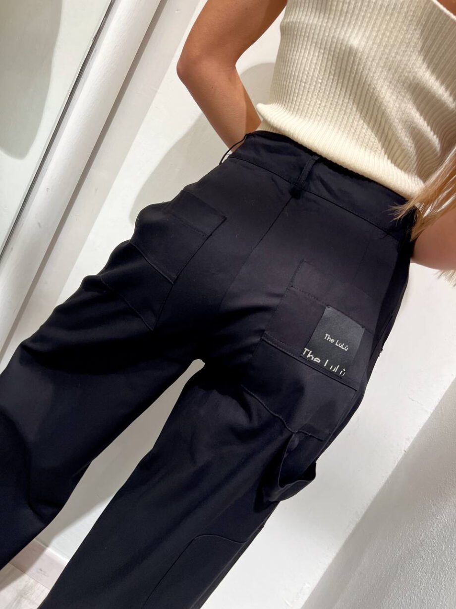 Shop Online Pantalone palazzo ampio nero The Lulù