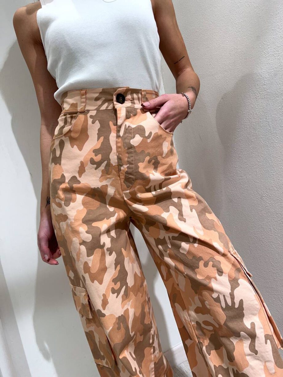 Shop Online Pantalone cargo camouflage albicocca HaveOne