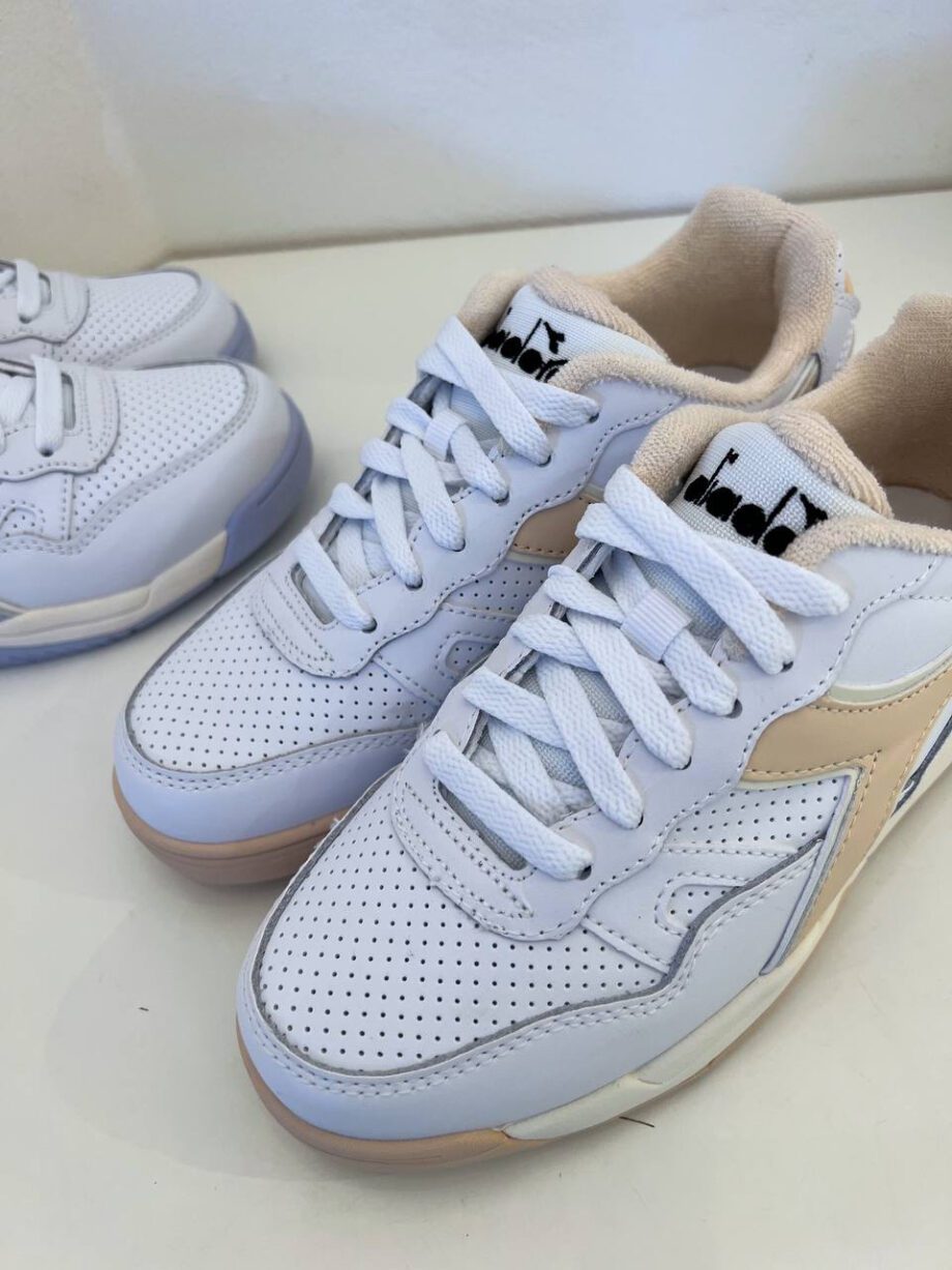 Shop Online Sneakers winner bianche e pesca Diadora