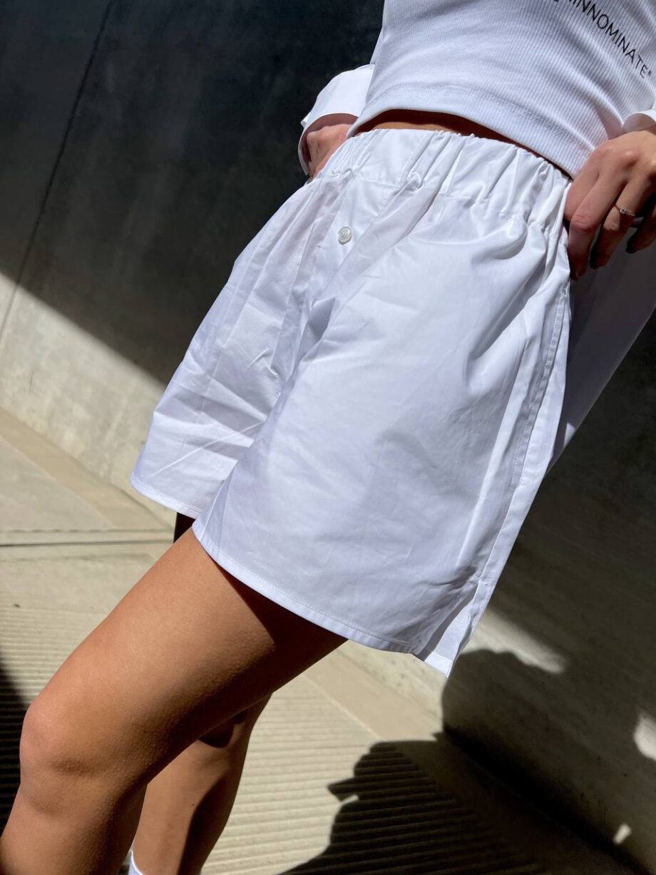 Shop Online Short bianco con bottoncini Hinnominate