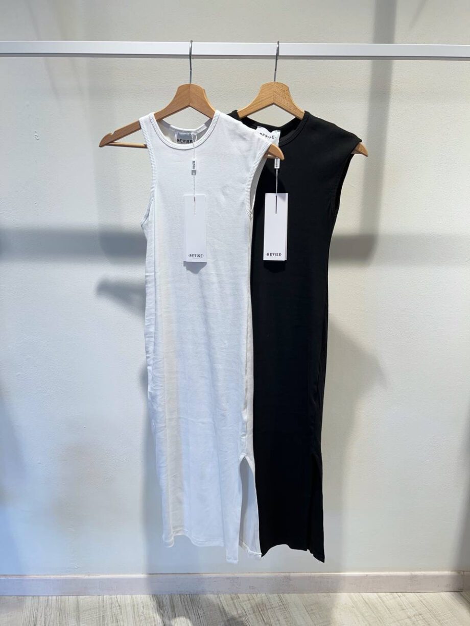 Shop Online Vestito in maglia a costine bianco con spacco Revise