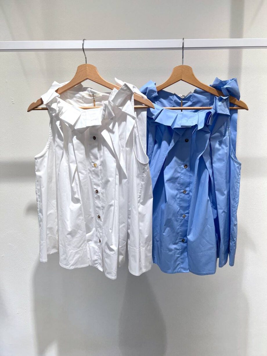 Shop Online Camicia smanicata con rouches carta zucchetto Souvenir