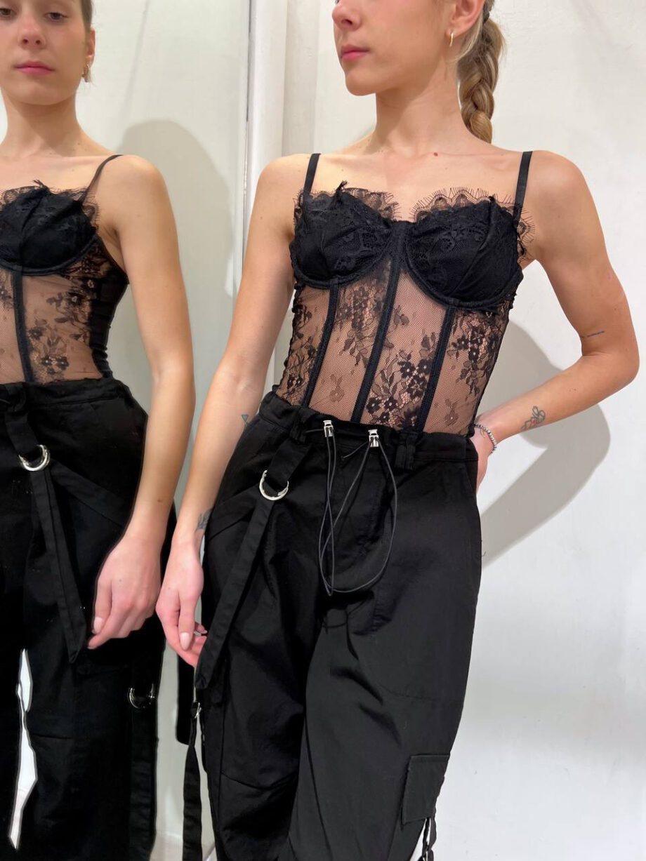 Shop Online Top corsetto in pizzo nero Vicolo
