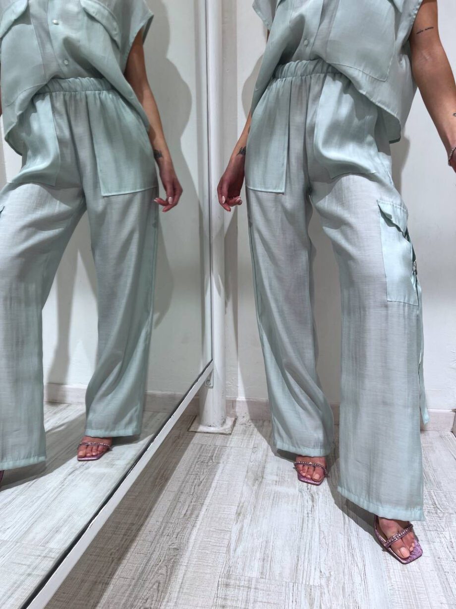 Shop Online Pantalone morbido menta con maxi tasche HaveOne