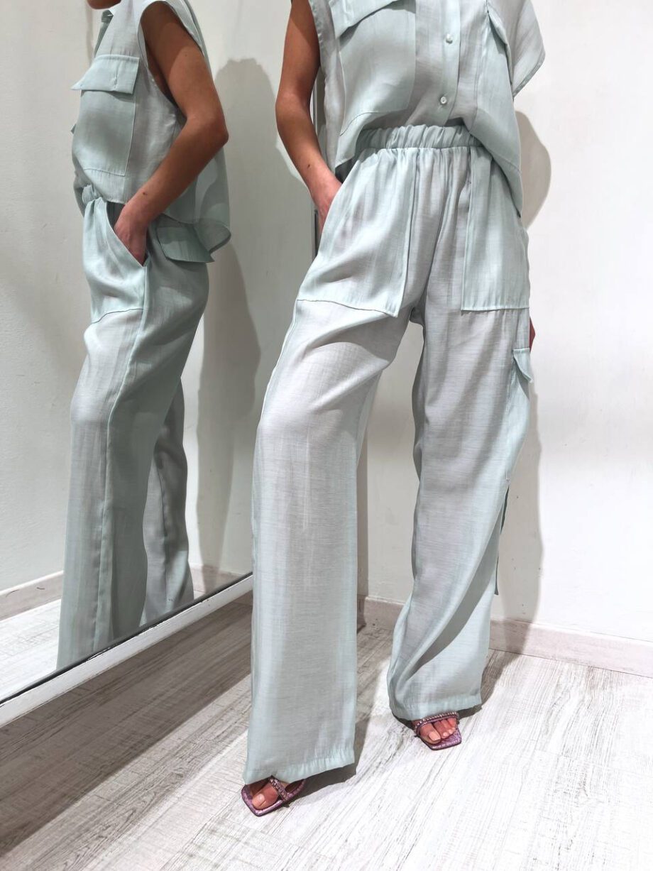 Shop Online Pantalone morbido menta con maxi tasche HaveOne