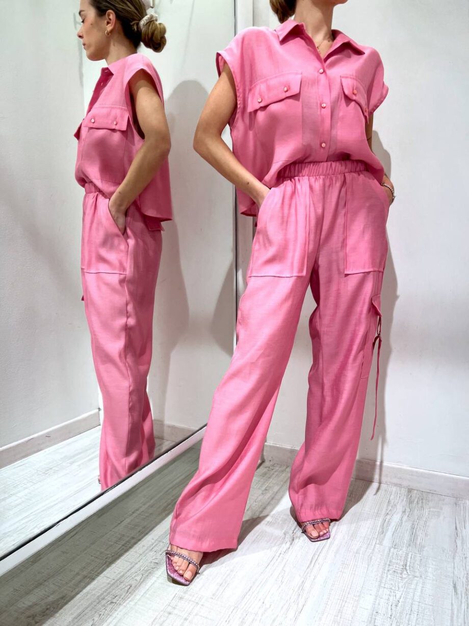 Shop Online Pantalone morbido rosa con maxi tasche HaveOne