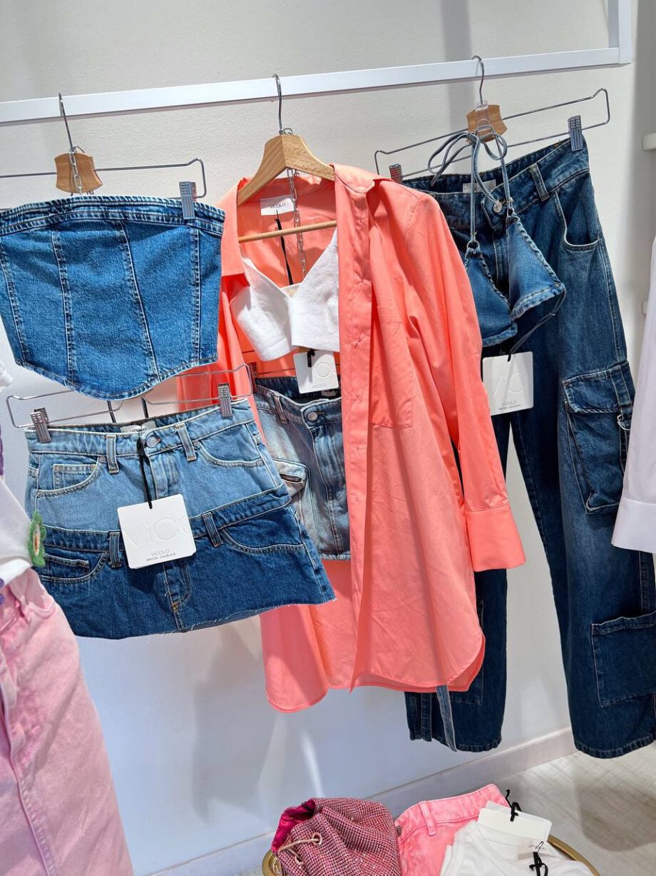Shop Online Minigonna in jeans bicolore Vicolo