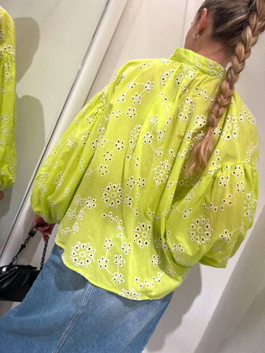 Shop Online Blusa lime in Sangallo Vicolo