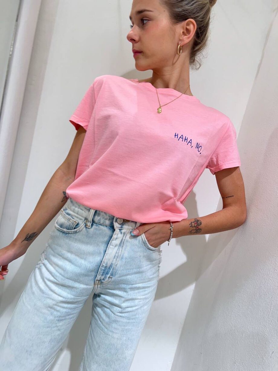 Shop Online T-shirt rosa bubble con ricamo Vicolo