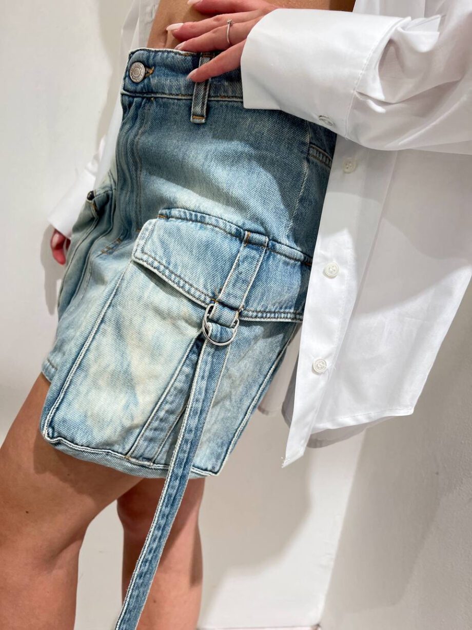 Shop Online Minigonna cargo in denim sfumato Vicolo