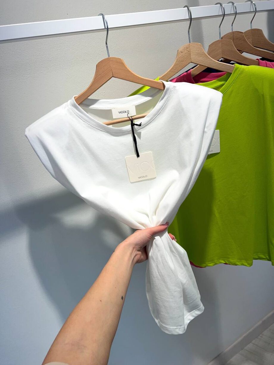 Shop Online T-shirt smanicata bianca con spalline imbottite Vicolo